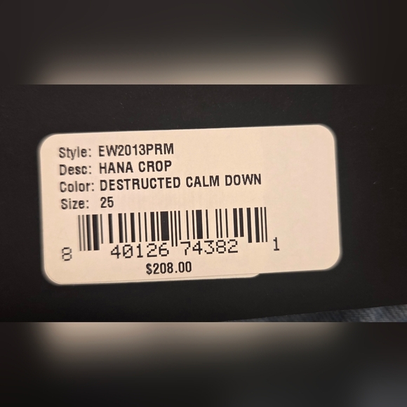 Edwin Hana Crop Calm Down Light Wash Ankle Jeans W/ Distressed Bottom - Picture 2 of 12